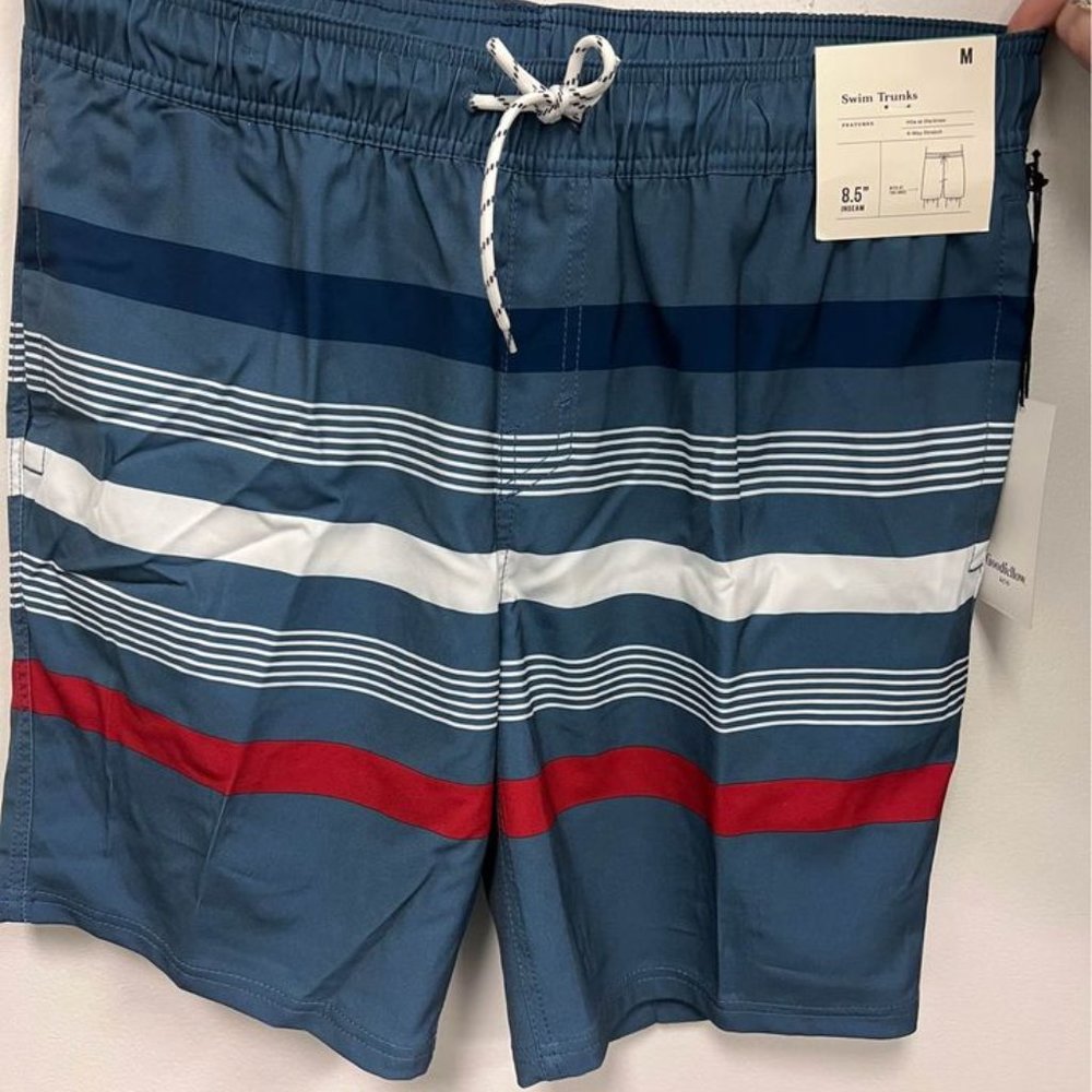 (New) Men's Swim Trunks- Medium